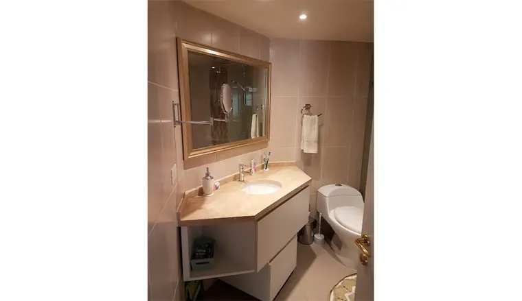 Baño principal, Departamento Colón, Las Condes